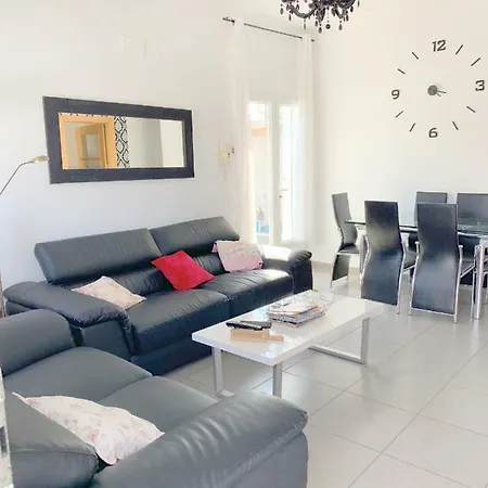 Casa vacanze Interimmo Casa Con Piscina P.189 B Empuriabrava