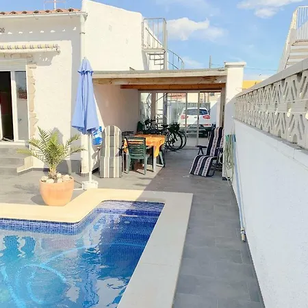 Casa vacanze Interimmo Casa Con Piscina P.189 B Empuriabrava